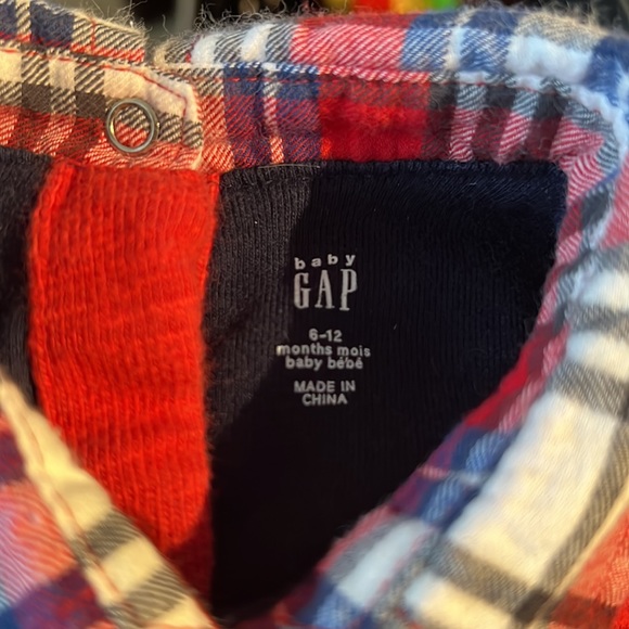 baby GAP: Plaid Onesie 6-12 months - Picture 3 of 3
